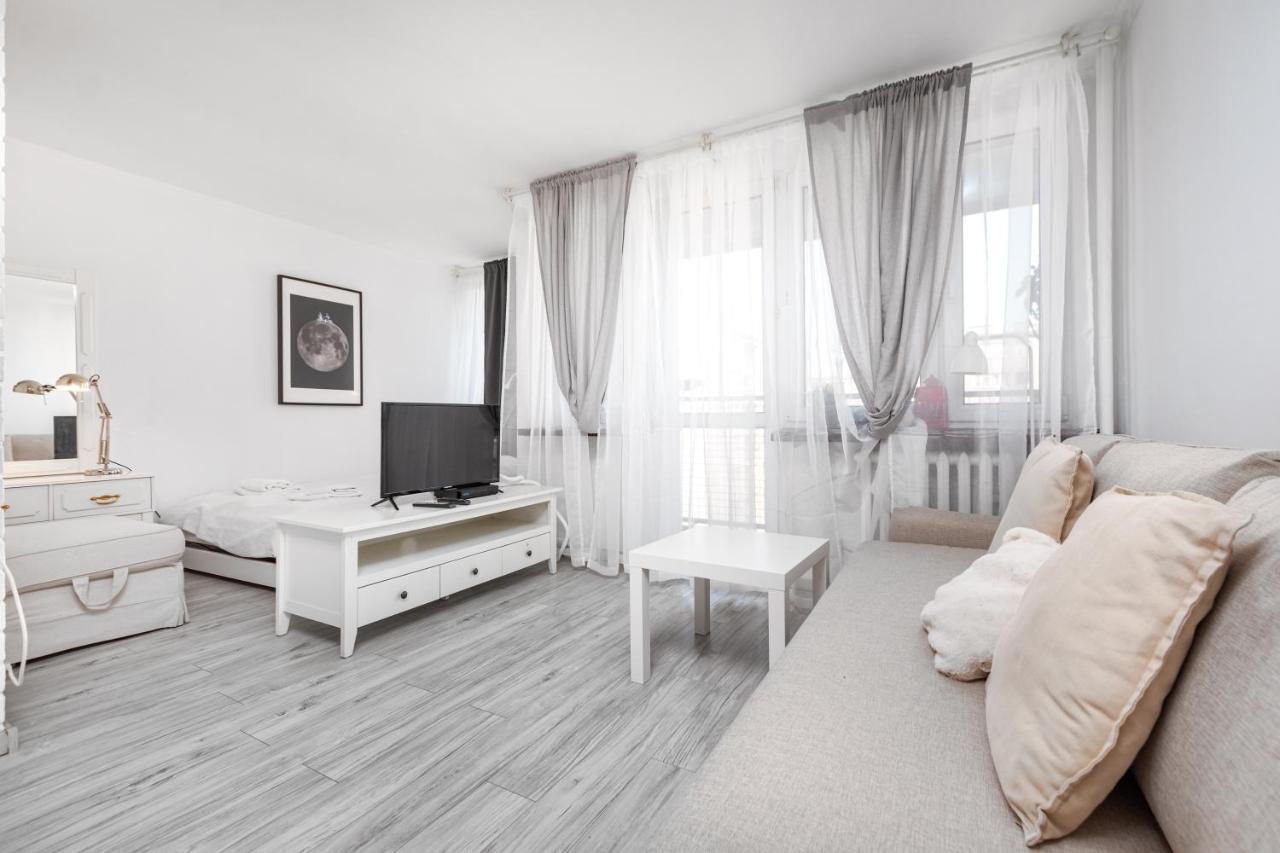 Gornoslaska 17/19 By Homeprime Warsaw Ngoại thất bức ảnh